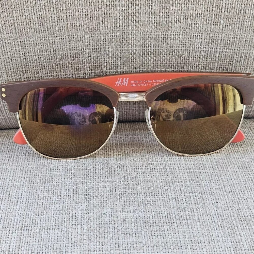 H&M Ladies Sunglasses Eye Wear Brown/Gold Shades Eyewear
